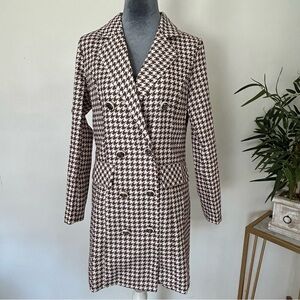 Houndstooth Brown and Cream Coat Medium